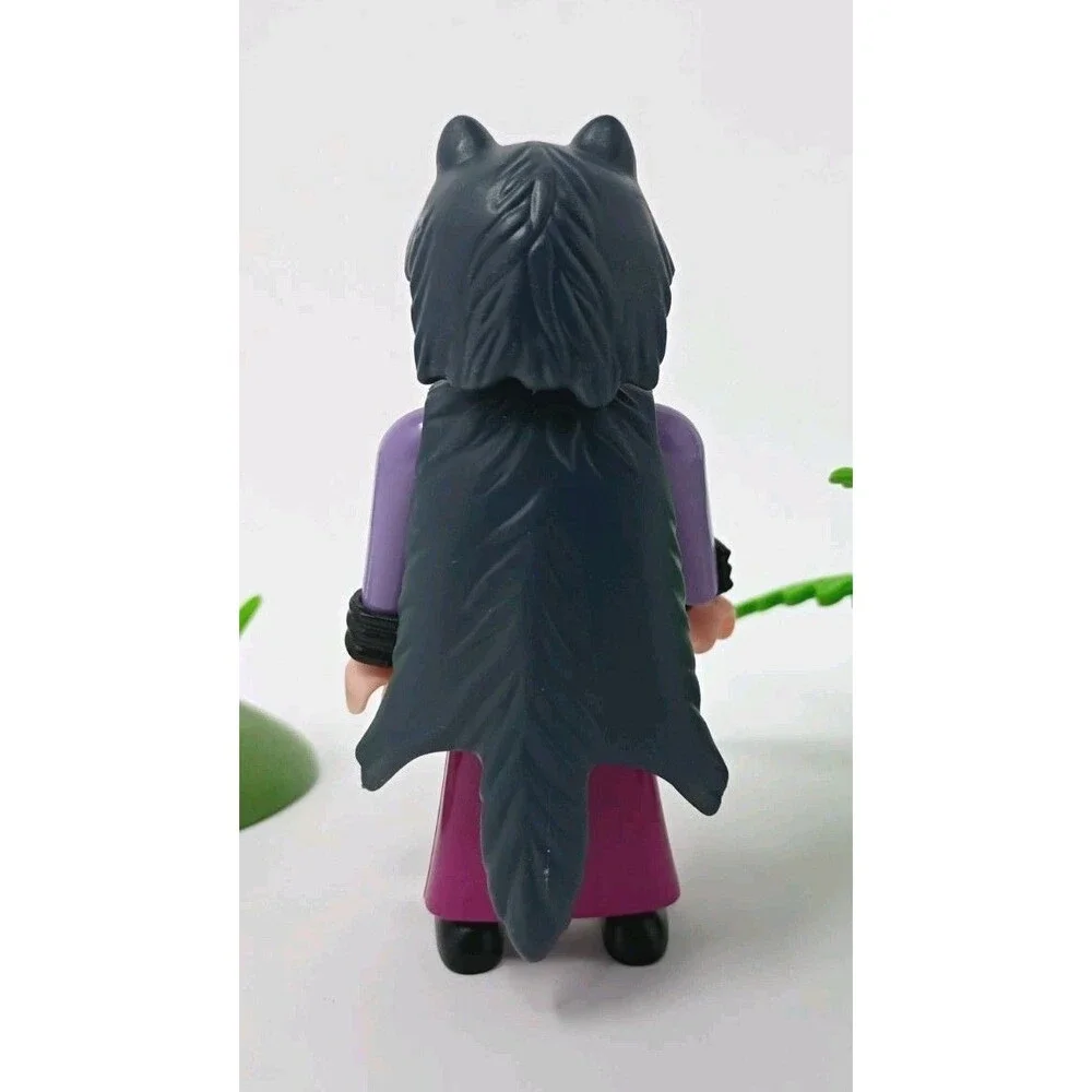 Playmobil 3944 Druid Wizard Magic Enchanted Forest Incomplete